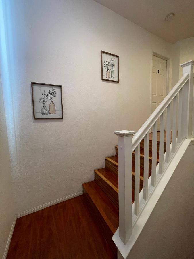 Modern Rooms & Suites In West Lancaster Ngoại thất bức ảnh