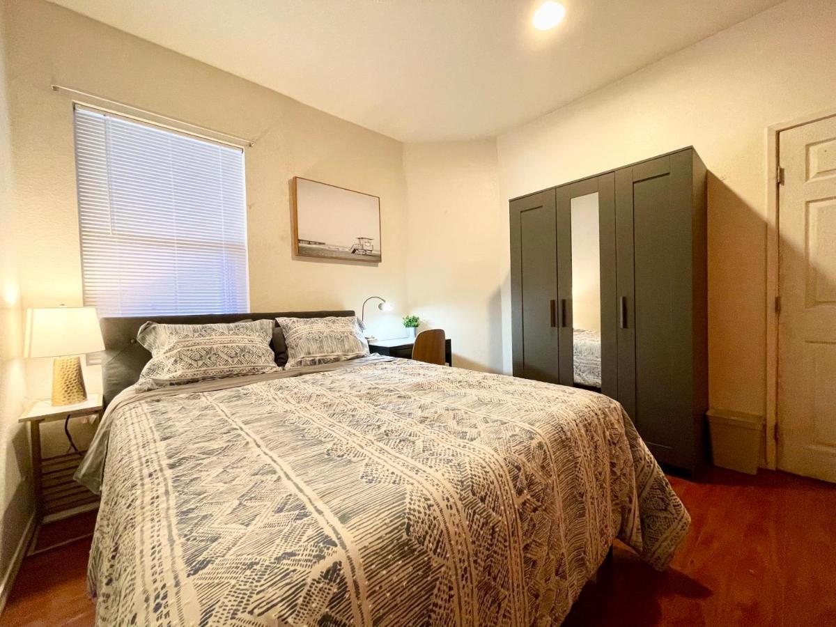 Modern Rooms & Suites In West Lancaster Phòng bức ảnh
