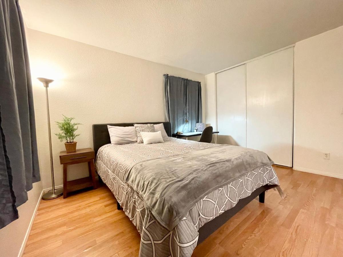 Modern Rooms & Suites In West Lancaster Ngoại thất bức ảnh